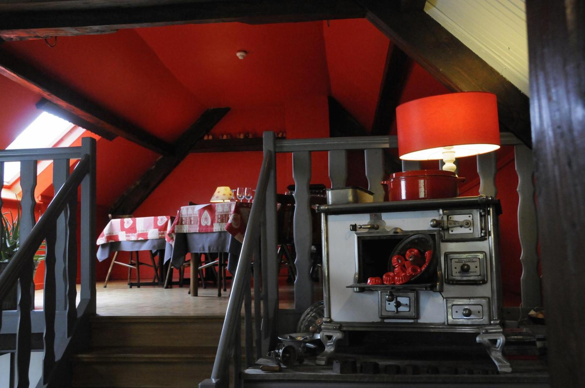 Hôtel Restaurant Domaine De Basil Orbey Bagian luar foto